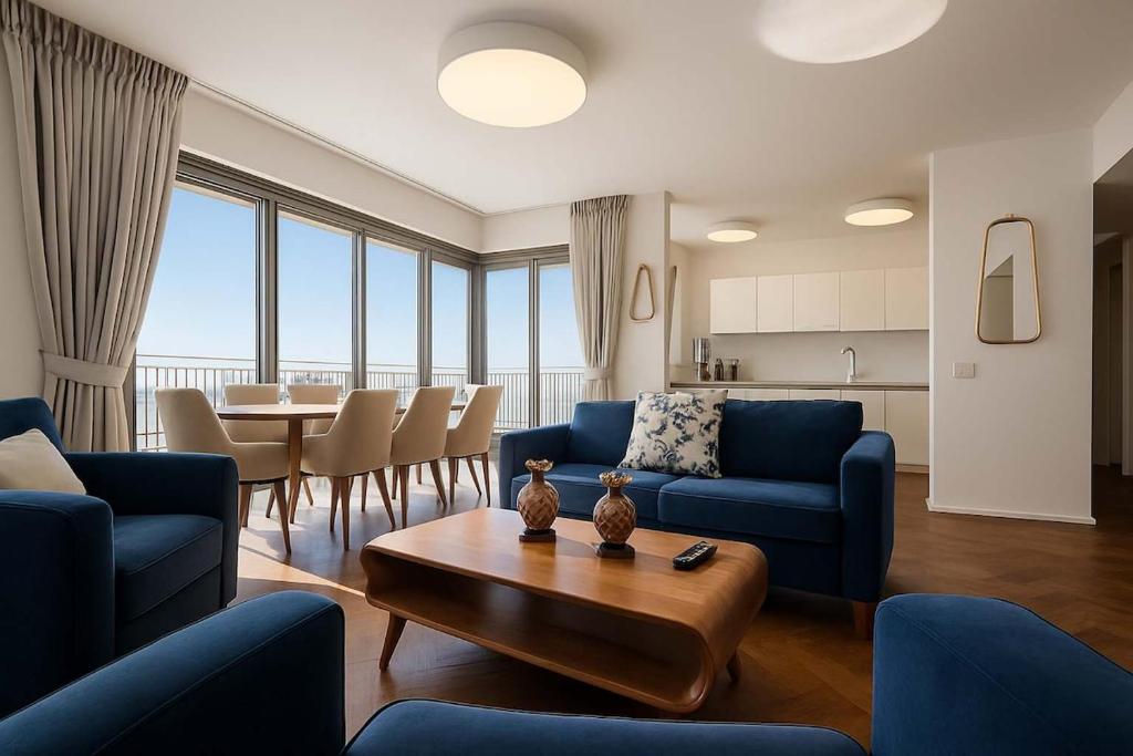 High-End 3BR Panoramic JLM & Western Wall Views - Housity