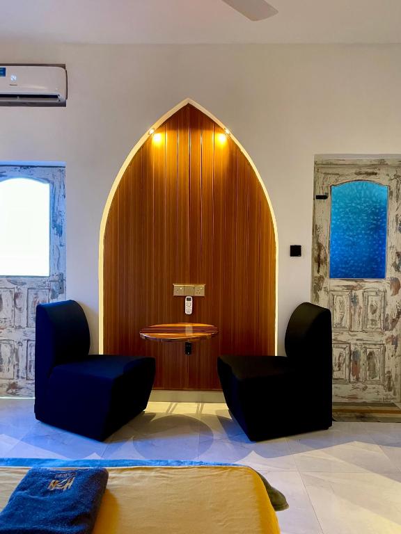 Habibi Hostel & Restaurant - 2