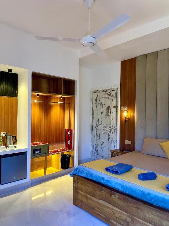 Habibi Hostel & Restaurant - 1