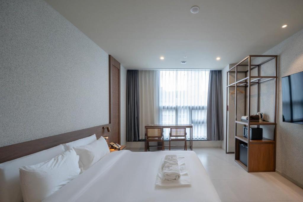 Daegu Dongseongro Giant Hotel - 豪华双人间