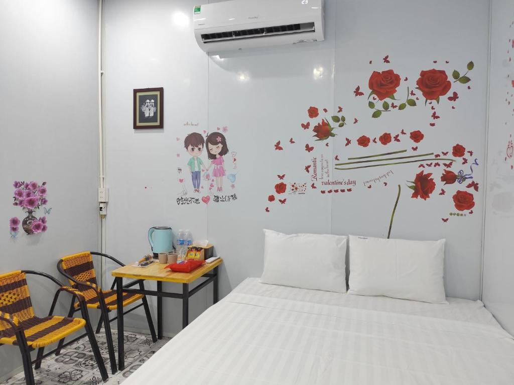 Ένα ή περισσότερα κρεβάτια σε δωμάτιο στο Heartfelt Hideaway 2