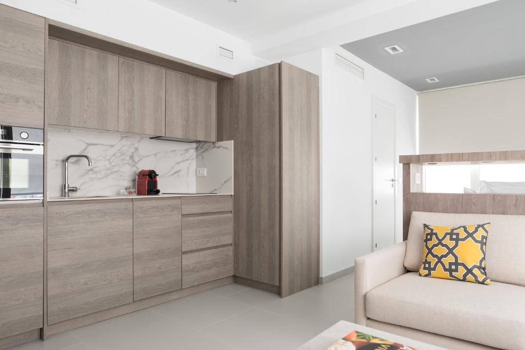 Dobo Madrid Las Torres - Standard Studio