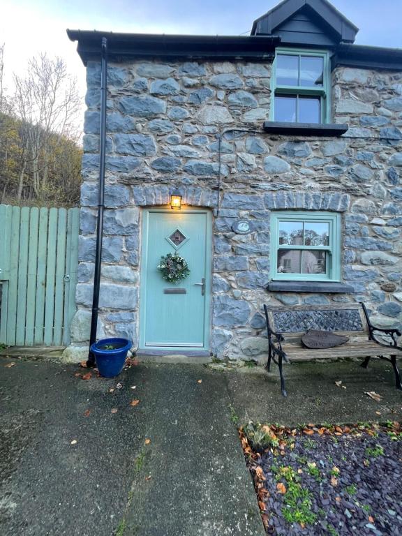 Hoone, kus puhkemaja asub