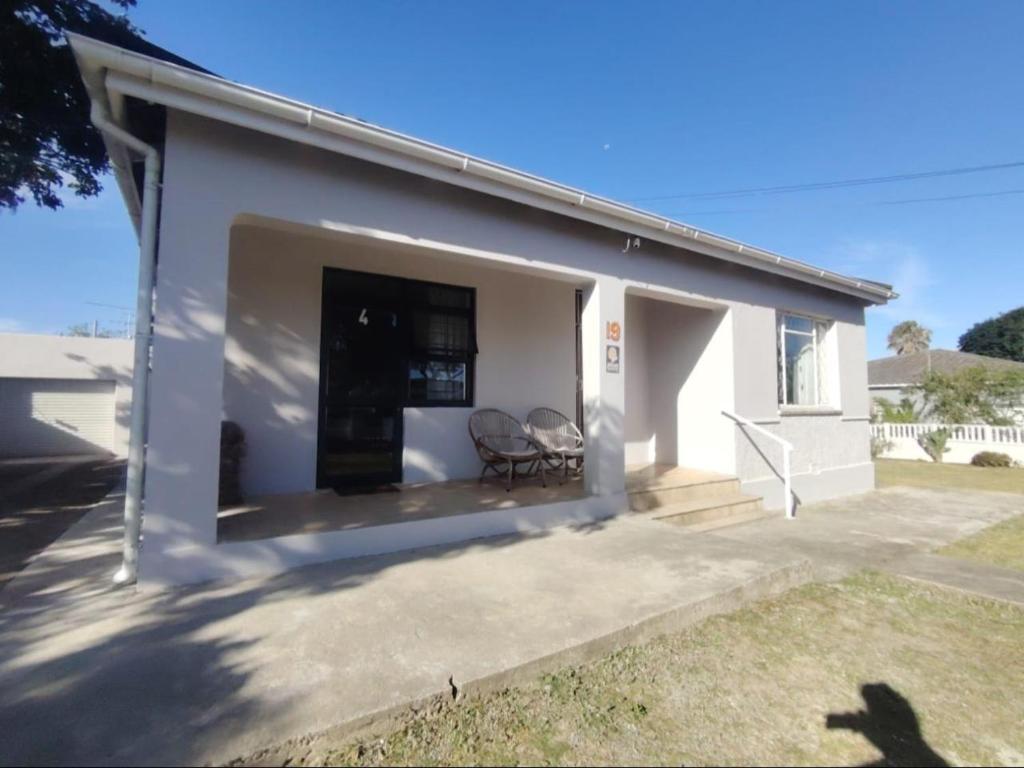 Το κτήριο όπου στεγάζεται  το δωμάτιο σε οικογενειακή κατοικία