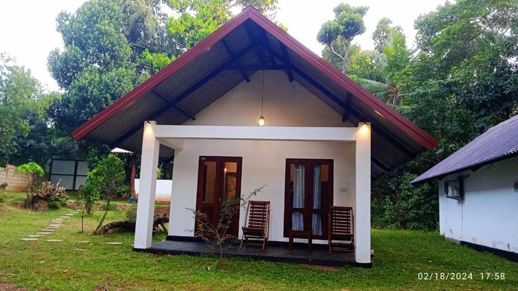 Κήπος έξω από το Walwa palm villa