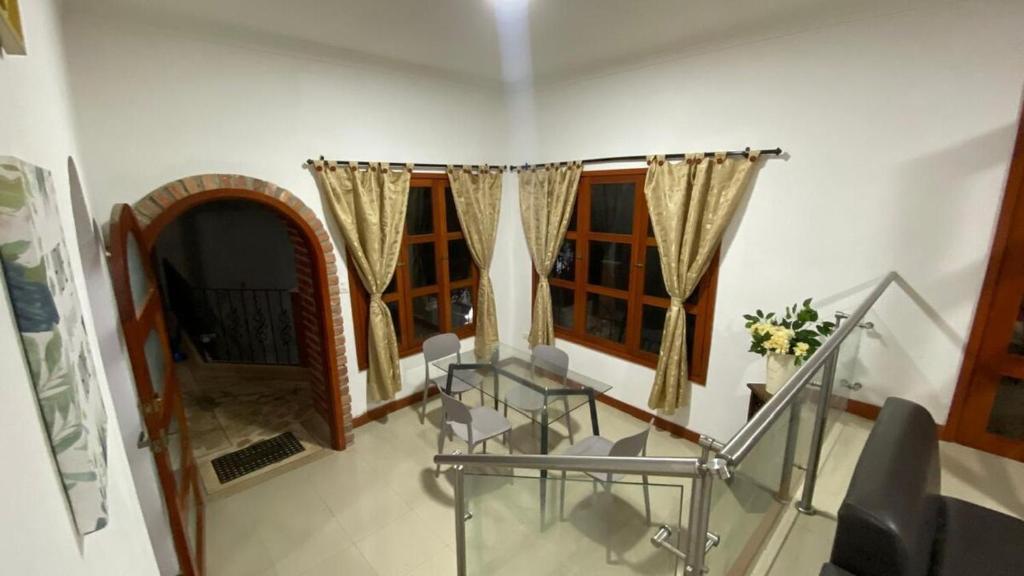 Et opholdsområde på Grand Villa Roca Rodadero