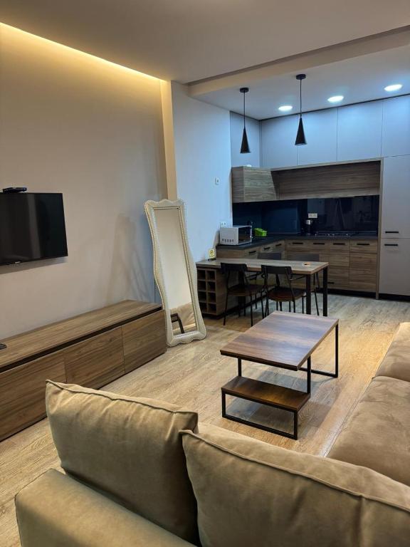 لابی و فضای عمومی Ameri Plaza Lilu Home apartment - تصویر ۵