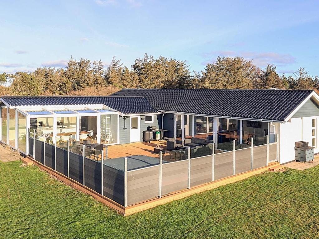 Budova, kde se prázdninový dům nachází