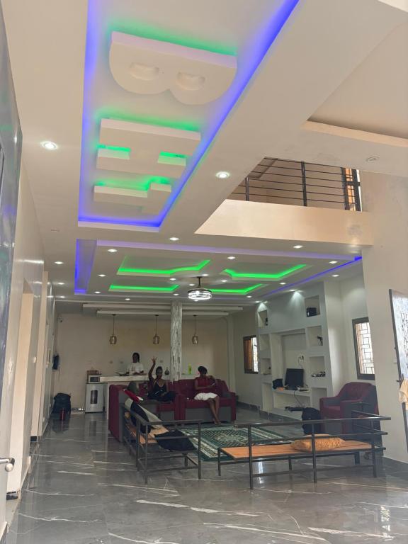 Et opholdsområde på Villa BHT Lac Rose