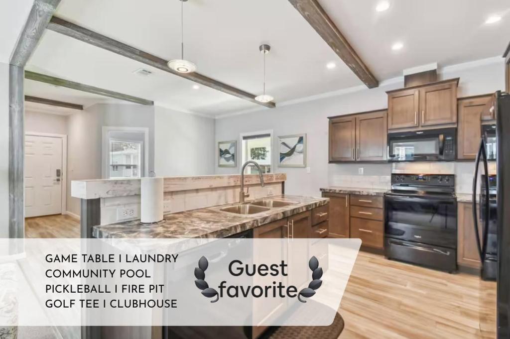 Fotografie z fotogalerie ubytování 2 Bed Cozy Home, Dade City, Pickle Ball and Pool v destinaci Dade City