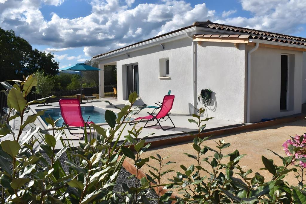 Bygningen som villaen ligger i