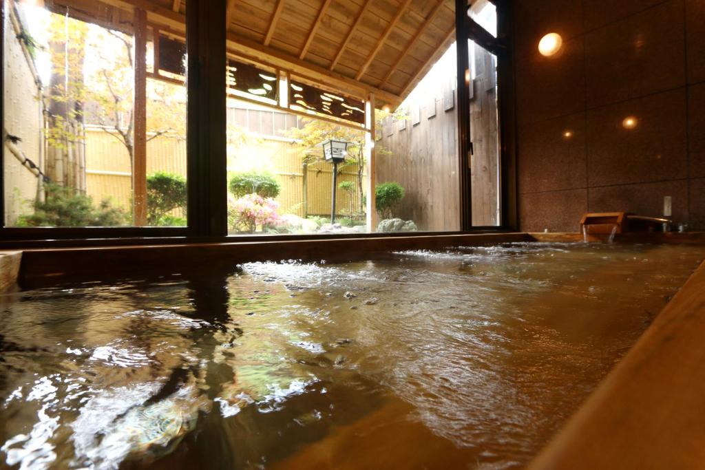 Bazén v ubytování Shoji Mount Hotel nebo v jeho okolí
