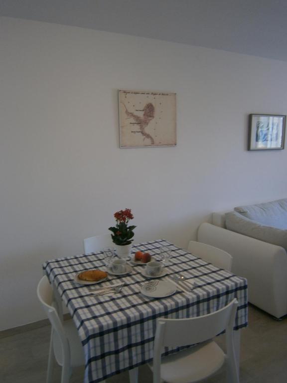 Posedenie v ubytovaní Apartments An Ni