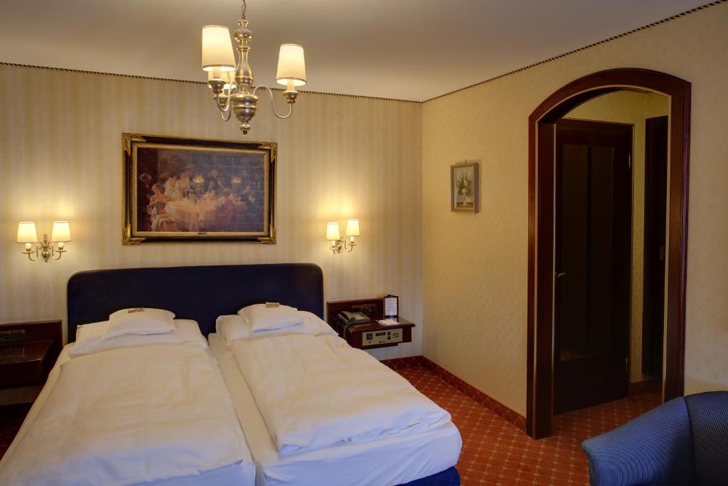 Hotel Brauereigasthof Landwehr-Bräu - Habitación Doble Confort