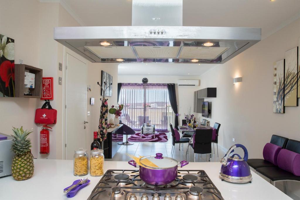 Posezení v ubytování Marsascala 2 Bedroom Apartment close to Beach! HPI 6768