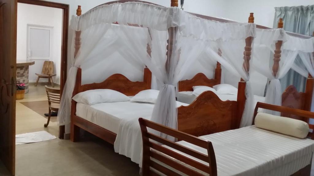 Tea Hills Bungalow - 6