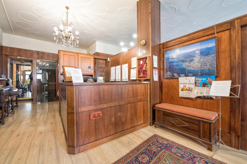 Zdjęcie z galerii obiektu Hotel Marisa w Albendze