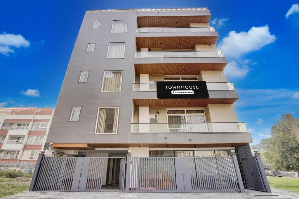 El edificio en el que está el hotel