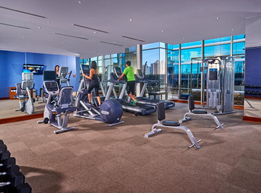 Fitness centrum a/nebo fitness zařízení v ubytování Global Hotel Panama