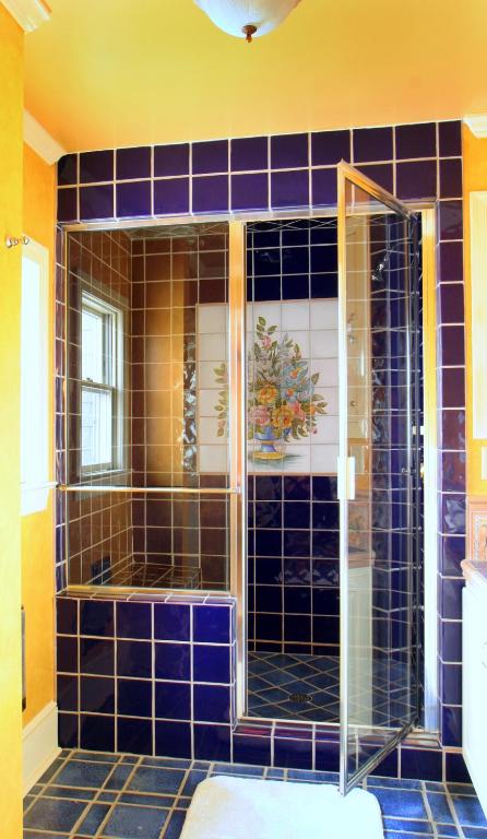 L'Auberge Provencale Inn & Restaurant - King Suite Met Balkon