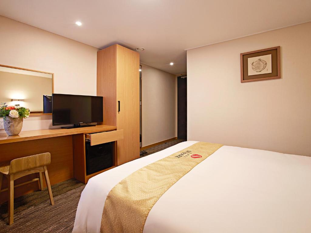 hotel skypark myeongdong 1