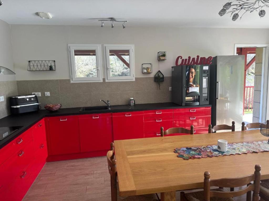 Η κουζίνα ή μικρή κουζίνα στο Chambre - Orchis