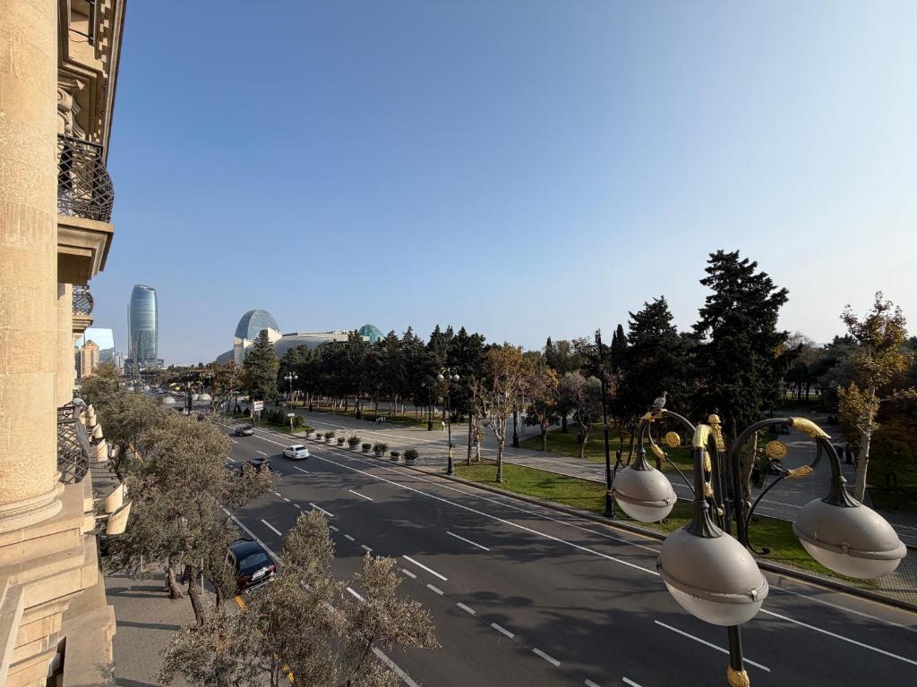 Nabolaget omkring lejligheden eller i nærheden