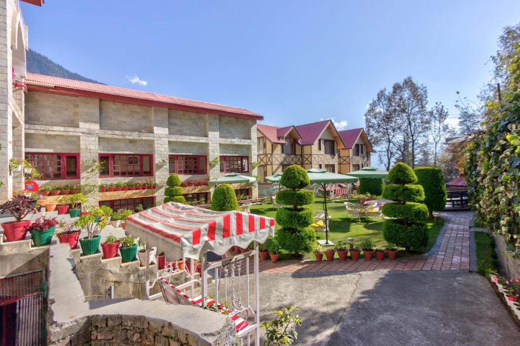 Κήπος έξω από το Shingar Regency