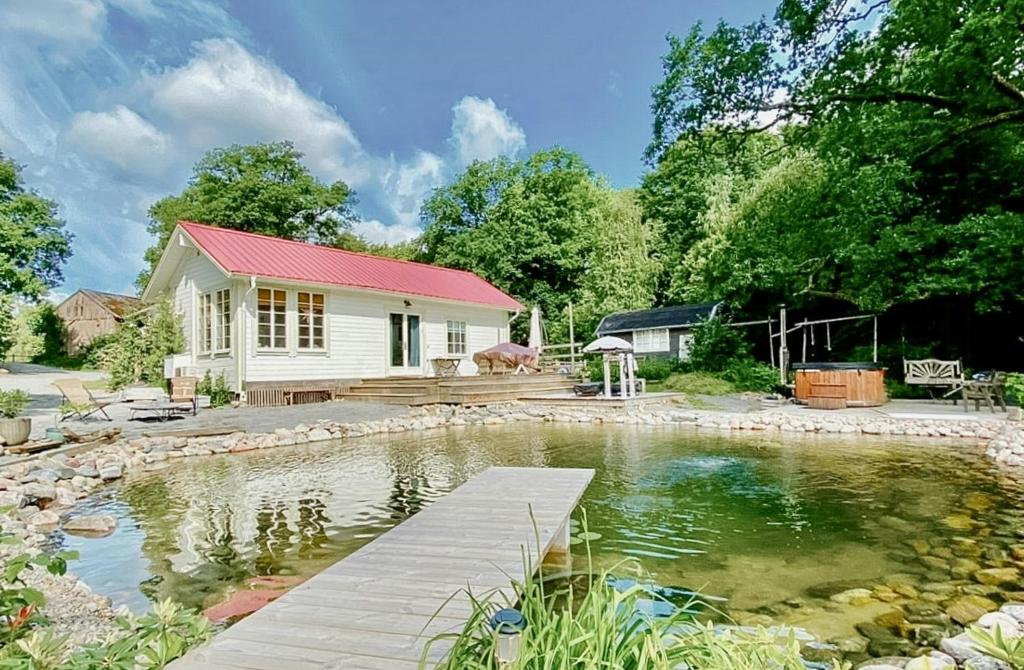 Φυσικό τοπίο κοντά σε αυτή η παραθεριστική κατοικία