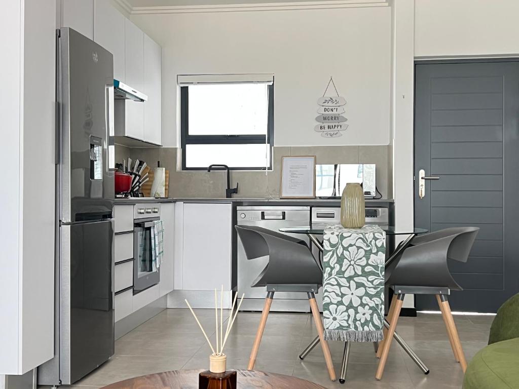 Curated visual reference: Minimalist Retreat Apartment For Rent Reference: Modern Minimalist Retreat Near Fourways Mall Sandton Updated Prices