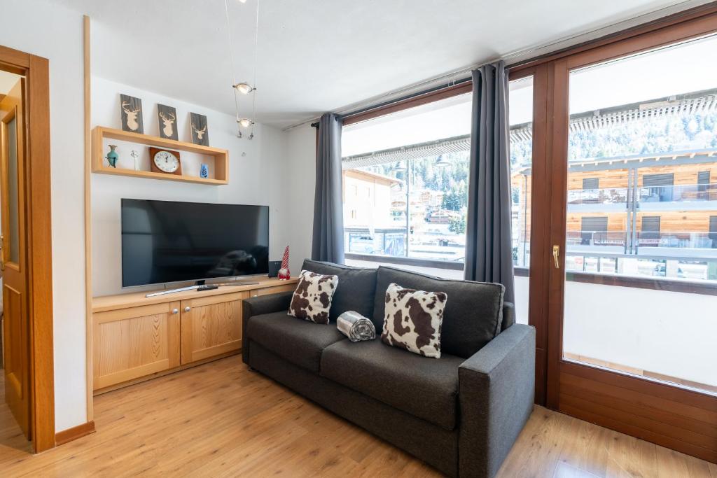 [Campiglio_Panoramic_Apartment] + 2 Free Parkings, Madonna di Campiglio — foto della struttura 1