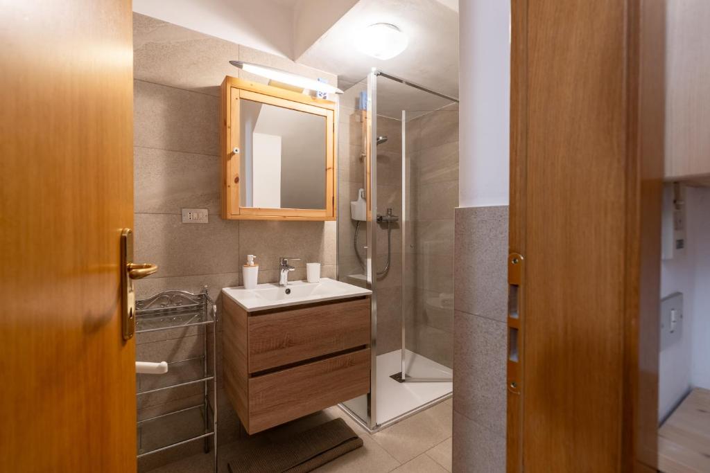 [Campiglio_Panoramic_Apartment] + 2 Free Parkings, Madonna di Campiglio — foto della struttura 3