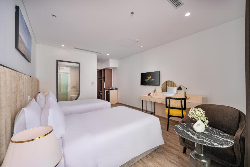 Premier Twin Room with Ocean View
