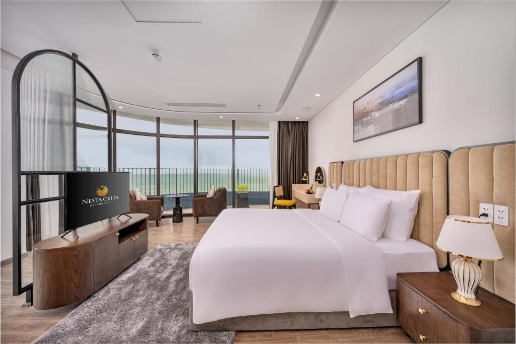 Grand Suite with Ocean View