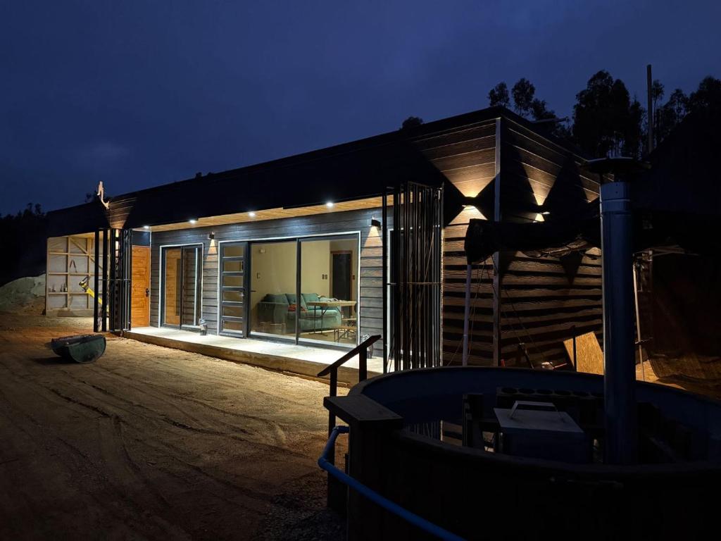 Το κτήριο όπου στεγάζεται  το διαμέρισμα