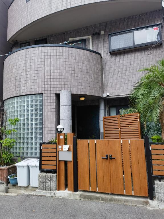 Nearby the Osaka castle park, Tsuruhashi Station Gochiku