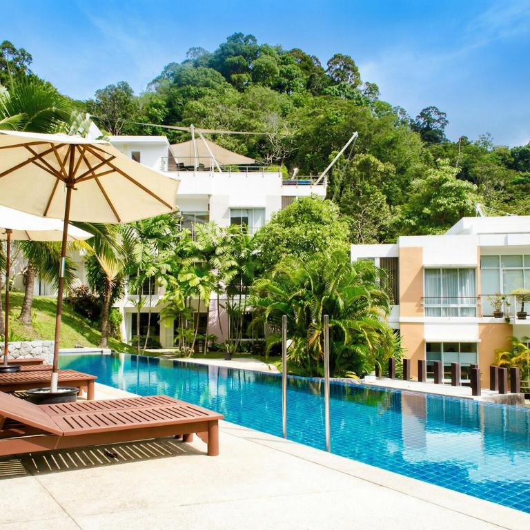 Kamala Hills Ocean Breeze 3 Bedroom Loft with Access to 3 Pools, Kamala ...