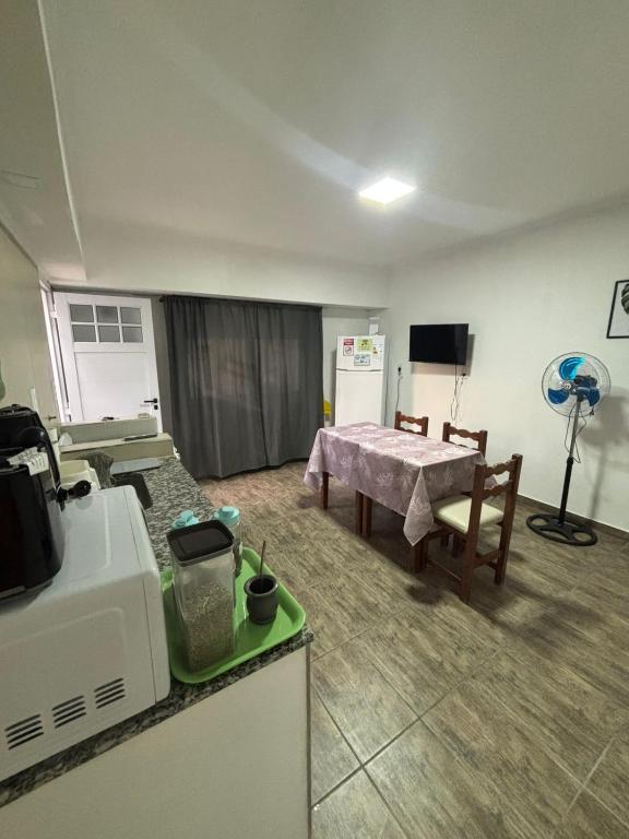 Μια τηλεόραση ή/και κέντρο ψυχαγωγίας στο Departamento Doña Elba