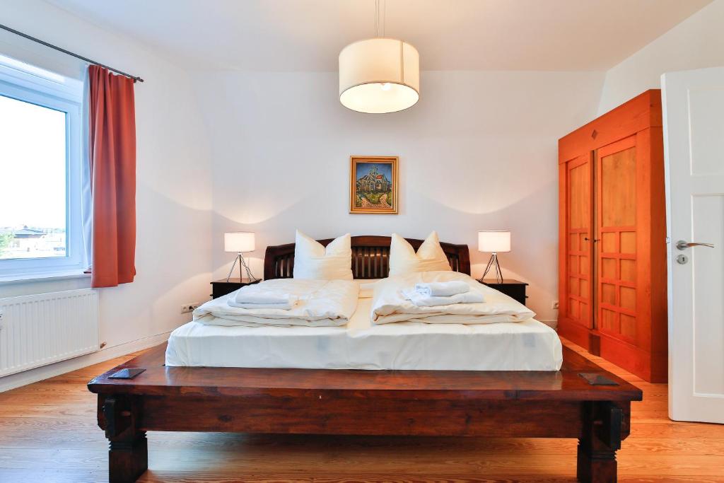 Riverside Apartments - 13