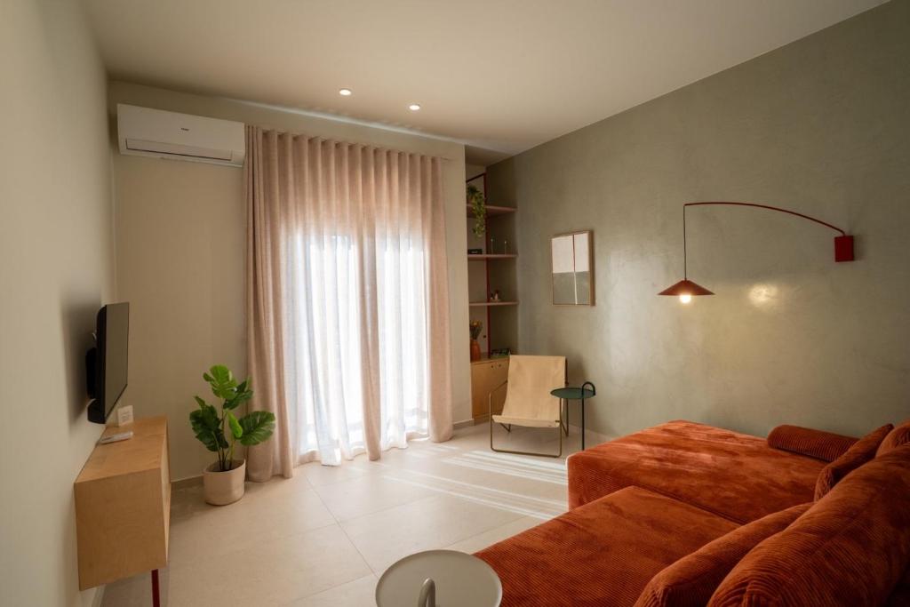Piraeus Port Modern Apartment MelAngelo Apartments