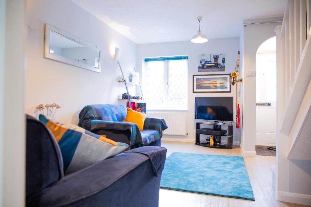 Un lugar para sentarse en Reeve House - 2-Bed - FREE Parking & Wi-Fi