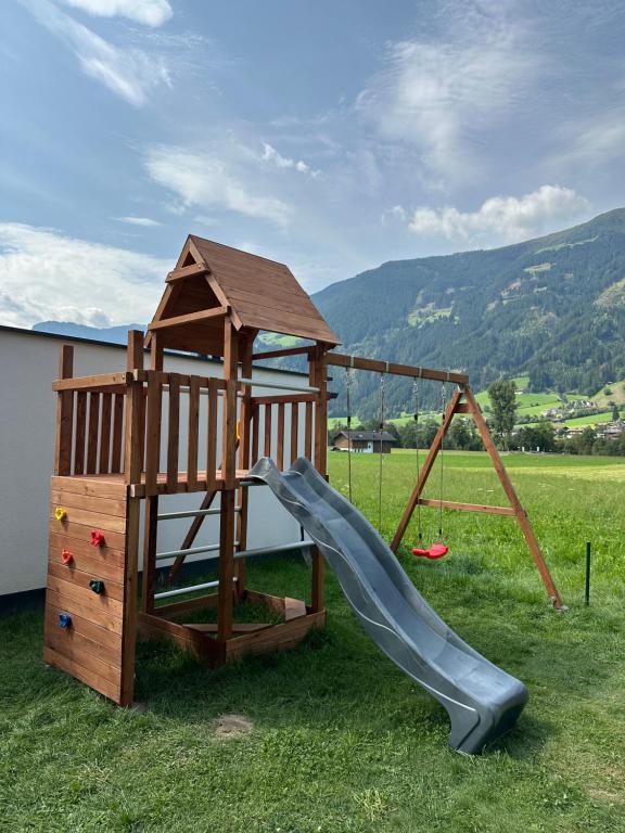 Ο χώρος παιχνιδιού για παιδιά στο Apartmenthaus Ferdinand