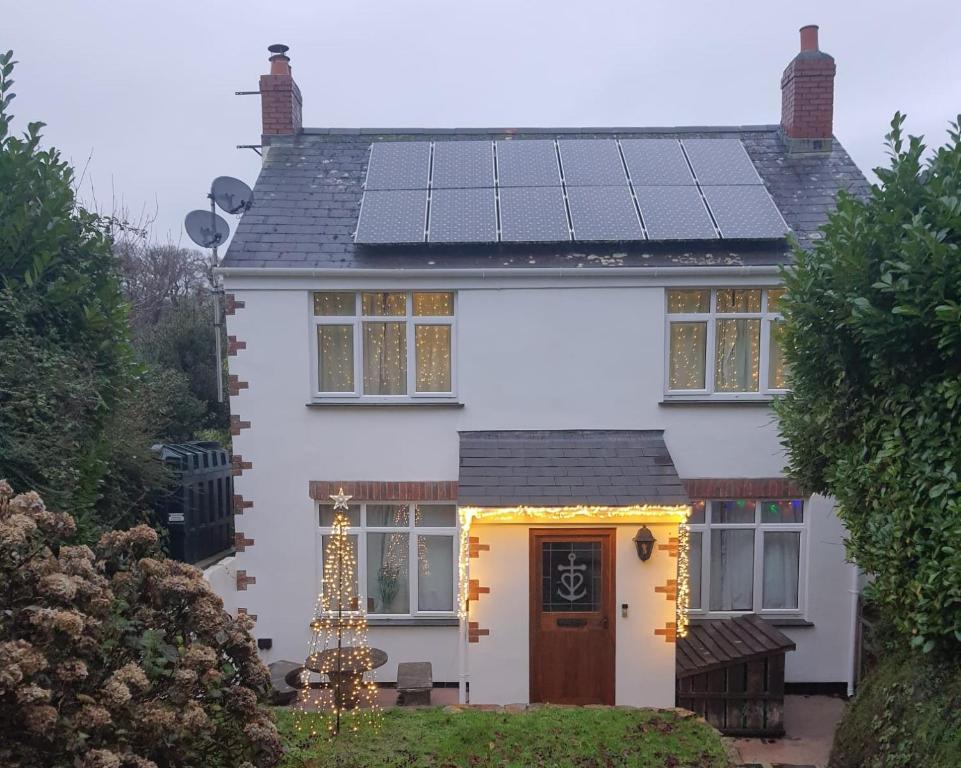 Το κτήριο όπου στεγάζεται  η παραθεριστική κατοικία