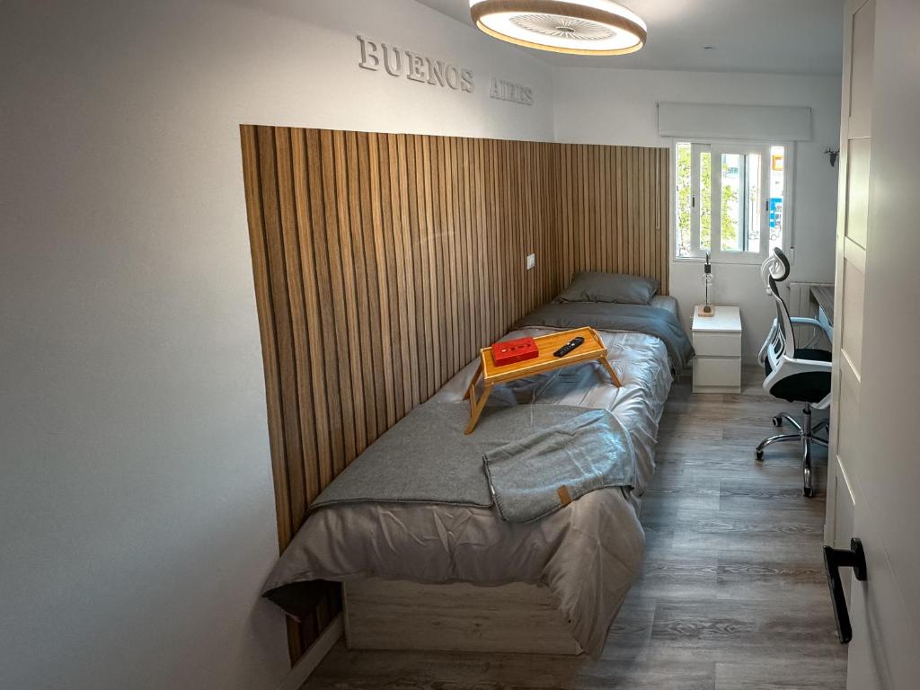 Buenos Aires habitación perfecta para vivir y compartir en Madrid Temporal VAL6134