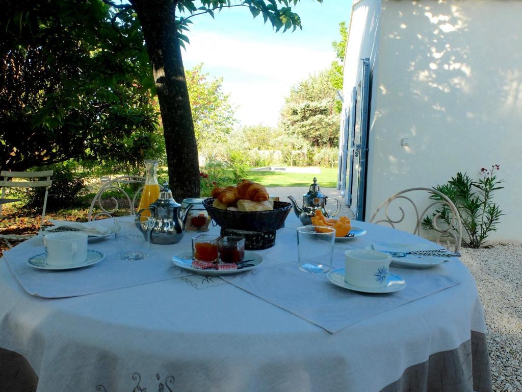Jídlo v bed and breakfast nebo okolí