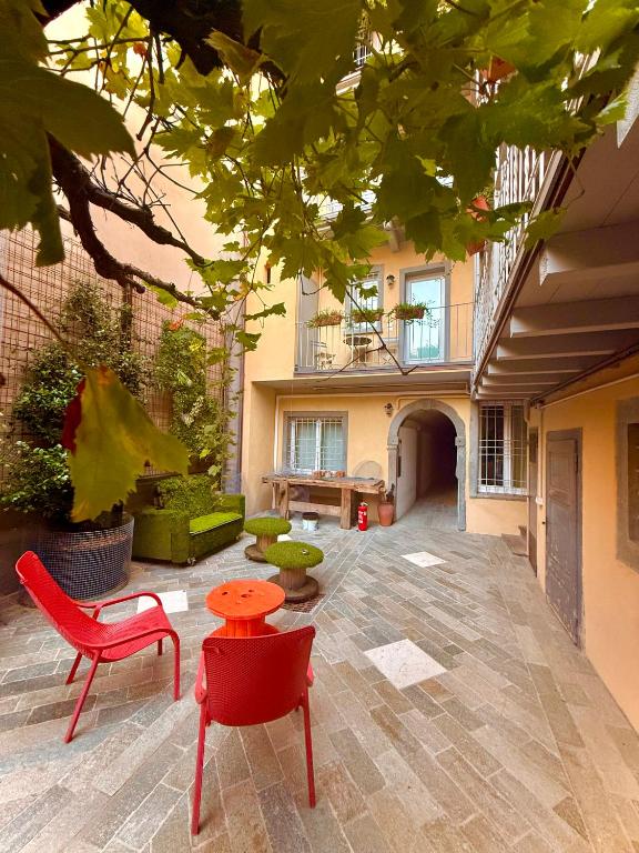 Borgovivo Loft Modern Apartments Bergamo City Center - 15