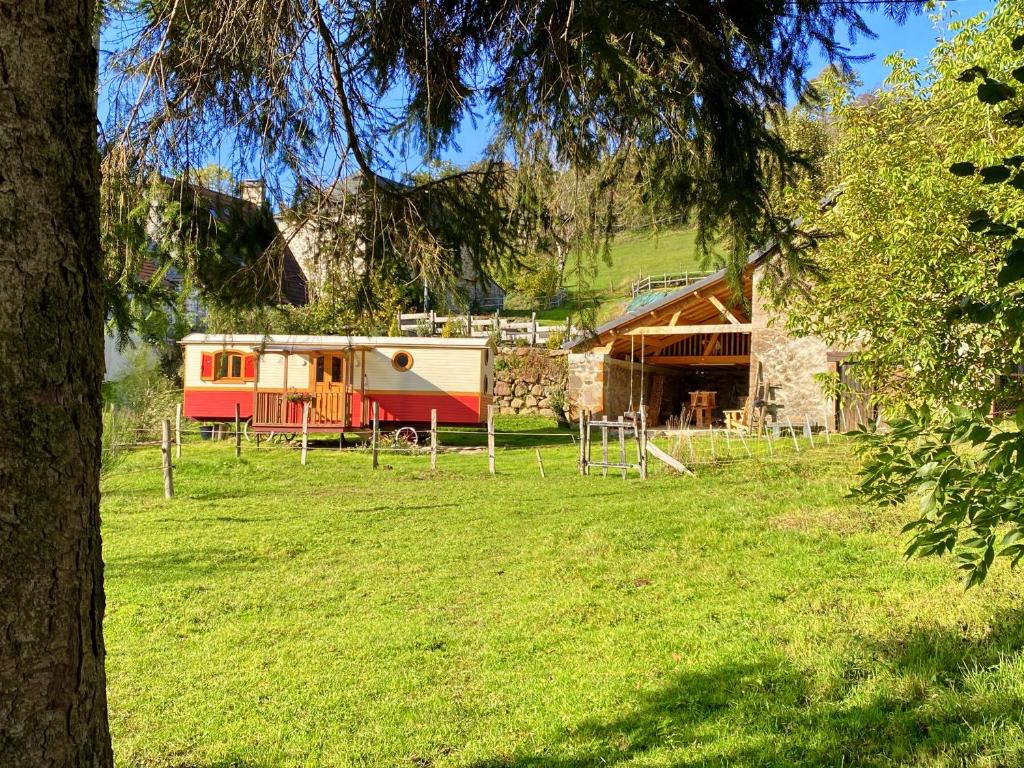 Loodusmaastik kämpingu lähedal