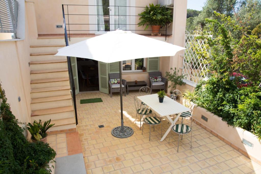 A balcony or terrace at Casa Gema