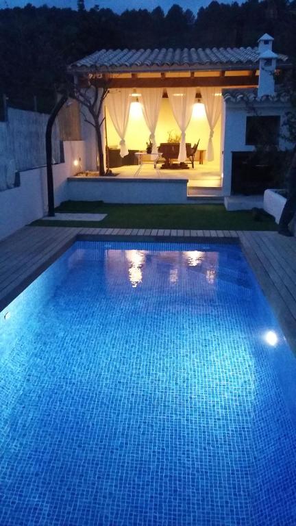 The swimming pool at or close to Casa Gema