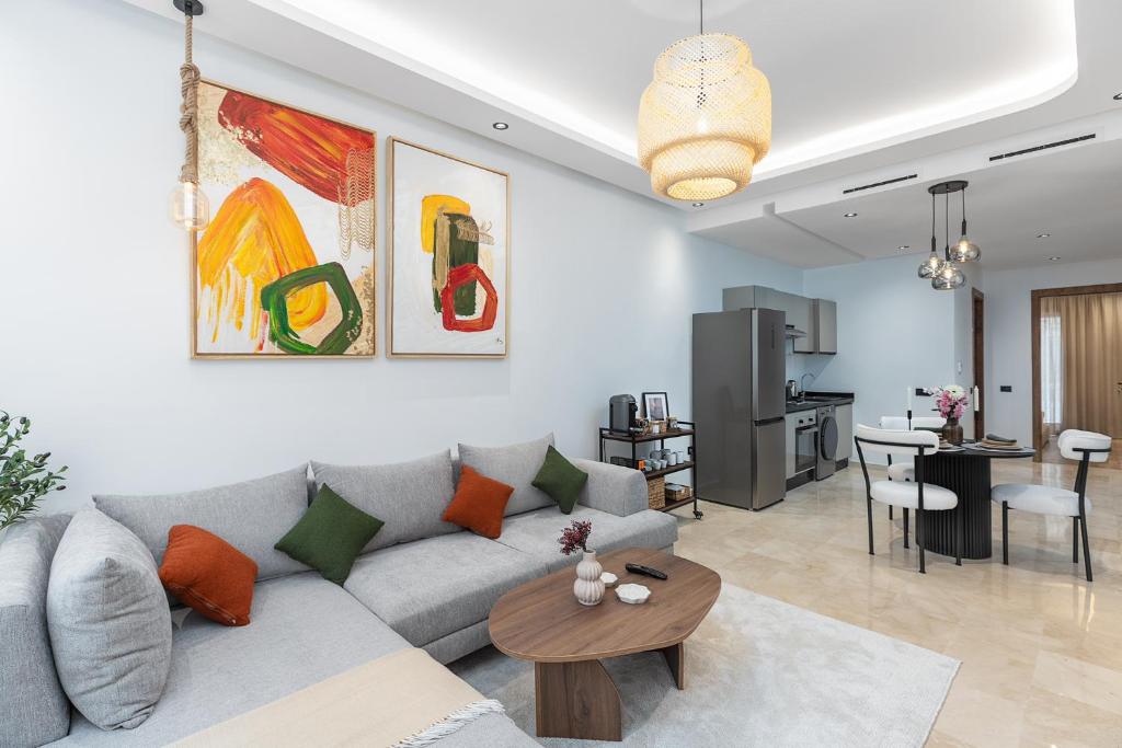 Luxury Studio Apartment - Maarif Near CFC & Downtown, Casablanca ...
